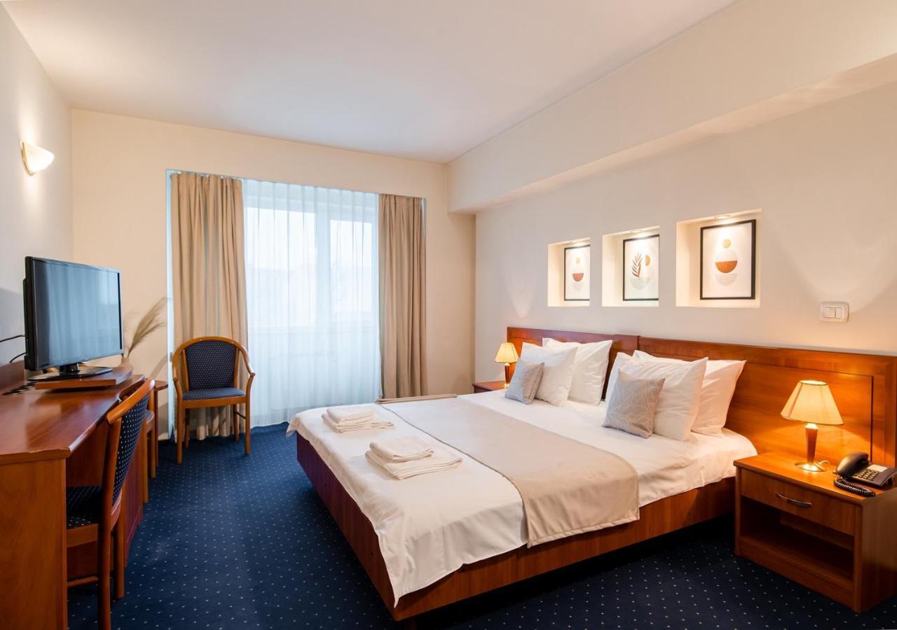 Hotel Excelsior Timişoara Eksteriør billede