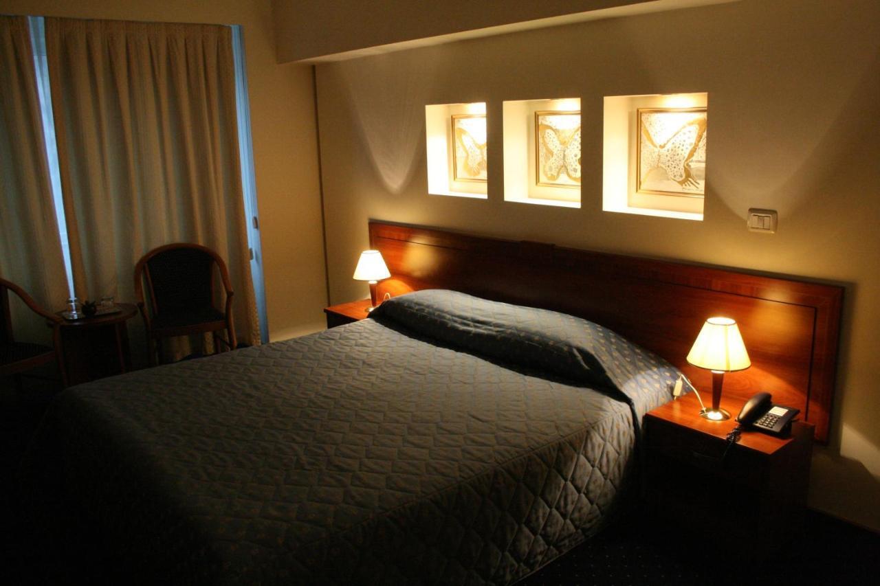 Hotel Excelsior Timişoara Eksteriør billede